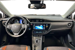 sininen Toyota Auris 2016 kuva 9.