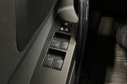 ruskea (beige) Toyota Auris 2016 kuva 28.