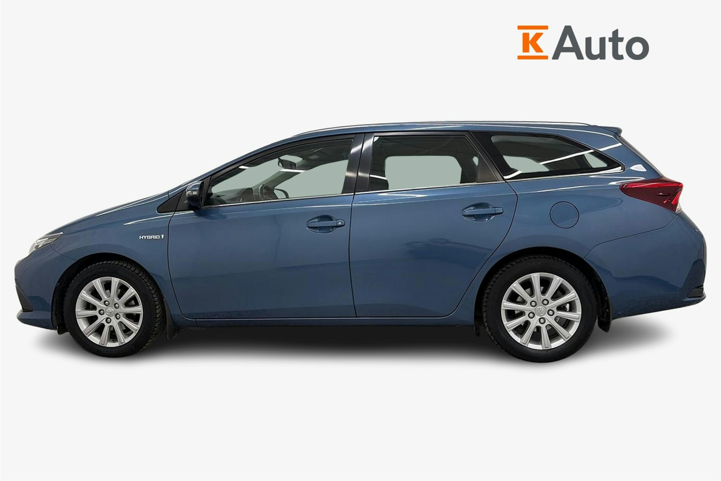 Sininen Toyota Auris 2016 kuva 5.