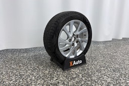 Sininen Toyota Auris 2016 kuva 10.