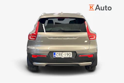 valkoinen Toyota Auris 2016 kuva 3.