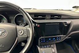 sininen Toyota Auris 2016 kuva 20.