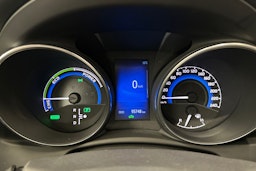 sininen Toyota Auris 2016 kuva 22.