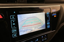 sininen Toyota Auris 2016 kuva 24.