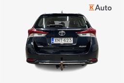 Harmaa Toyota Auris 2016 kuva 3.