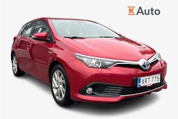 punainen Toyota Auris 2016 kuva 1.