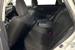 valkoinen Toyota Auris 2016 kuva 8.