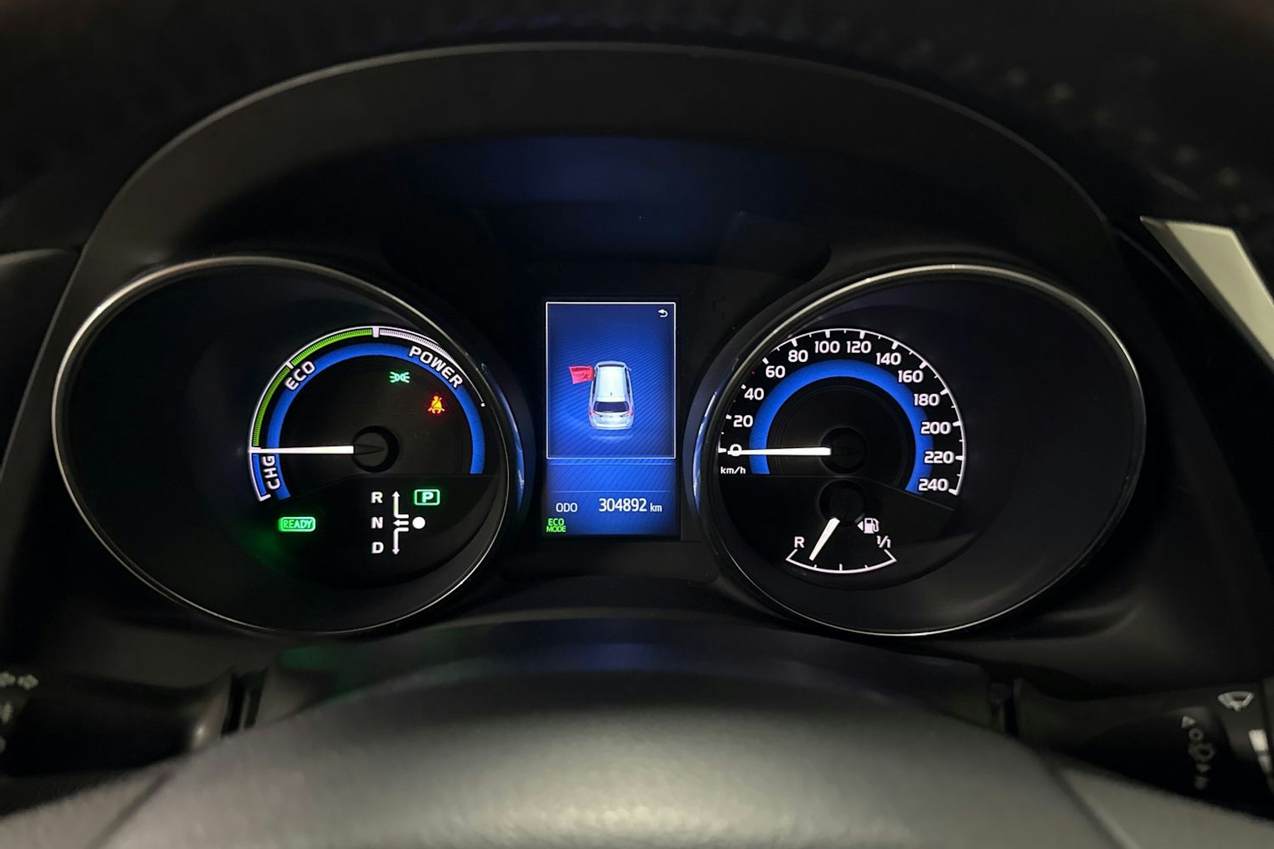 valkoinen Toyota Auris 2016 kuva 15.