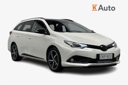 valkoinen Toyota Auris 2017 kuva 1.
