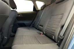 sininen Toyota Auris 2017 kuva 8.