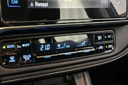 sininen Toyota Auris 2017 kuva 21.