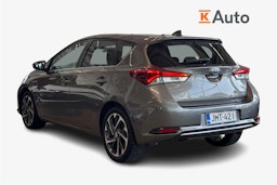 Harmaa Toyota Auris 2017 kuva 2.