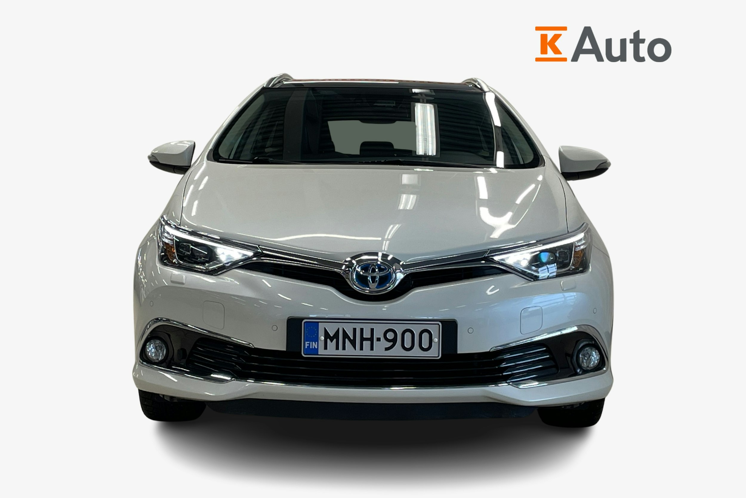 Valkoinen Toyota Auris 2017 kuva 4.