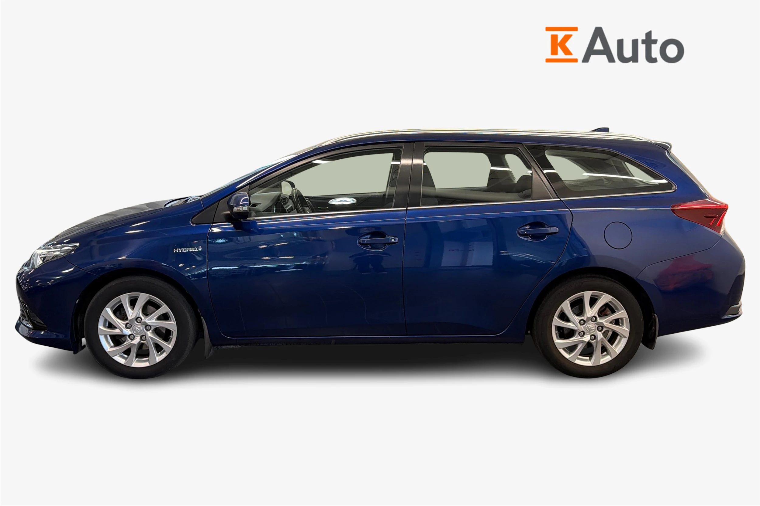sininen Toyota Auris 2017 kuva 5.