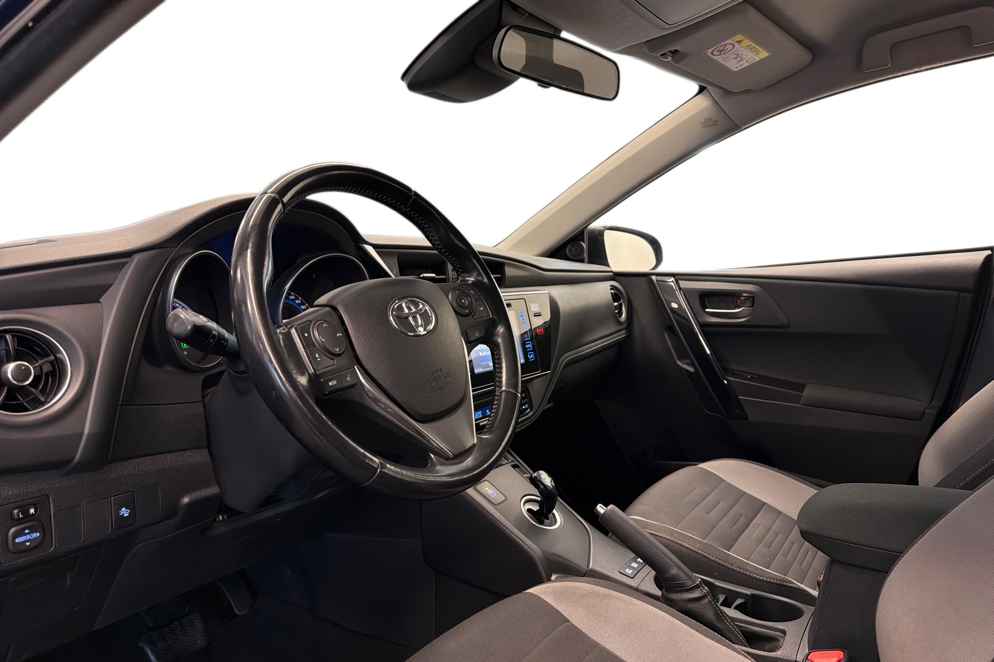 Toyota Auris 2017, kuva 6/25