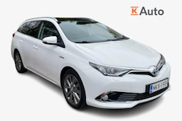 valkoinen Toyota Auris 2017 kuva 1.