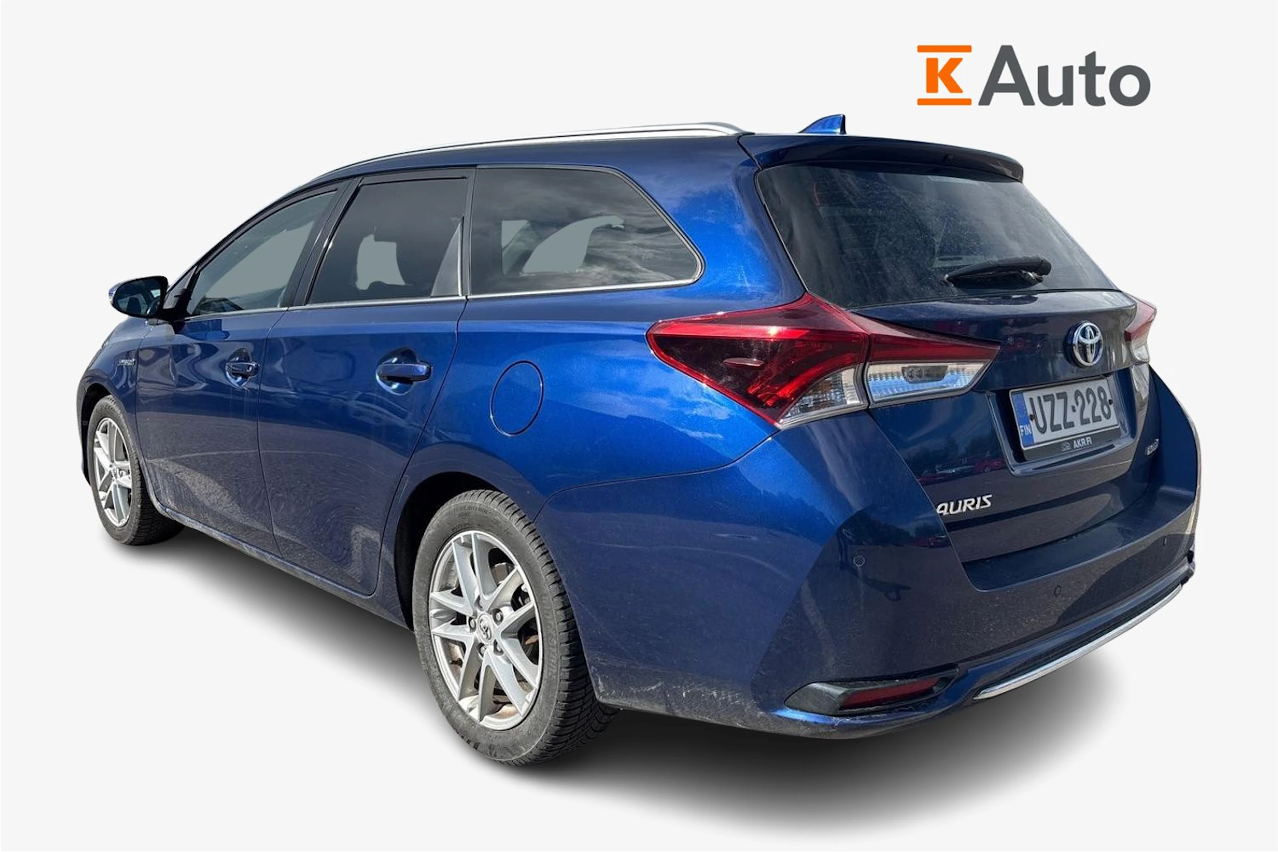 sininen Toyota Auris 2017 kuva 2.
