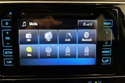 sininen Toyota Auris 2017 kuva 20.