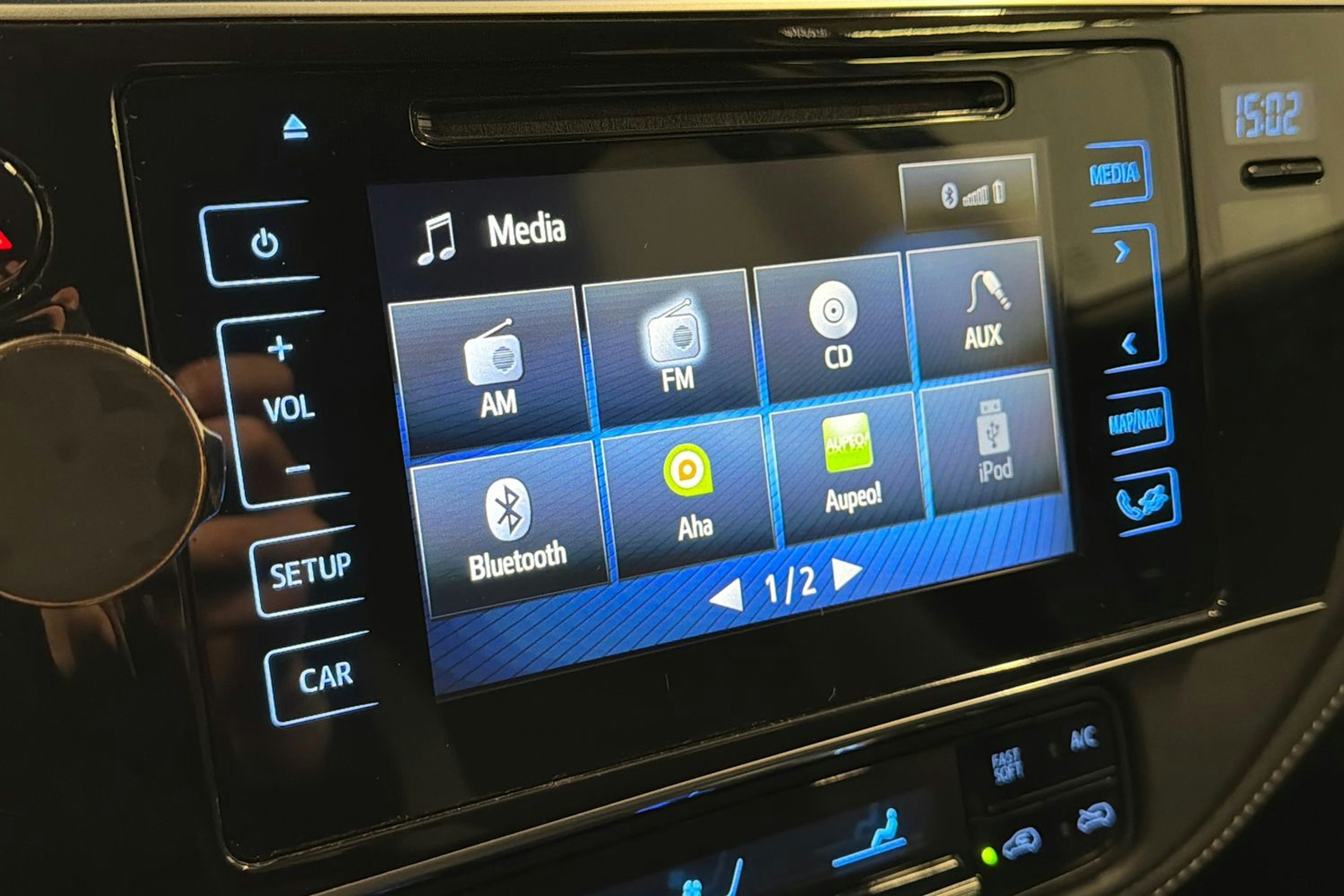 sininen Toyota Auris 2017 kuva 13.