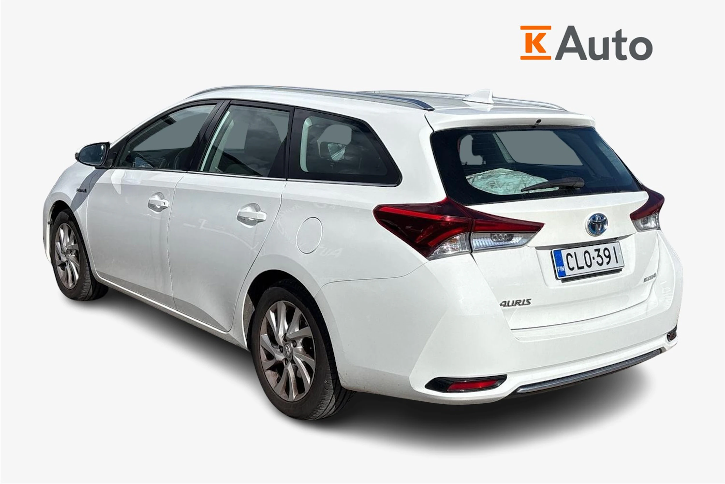 valkoinen Toyota Auris 2018 kuva 2.