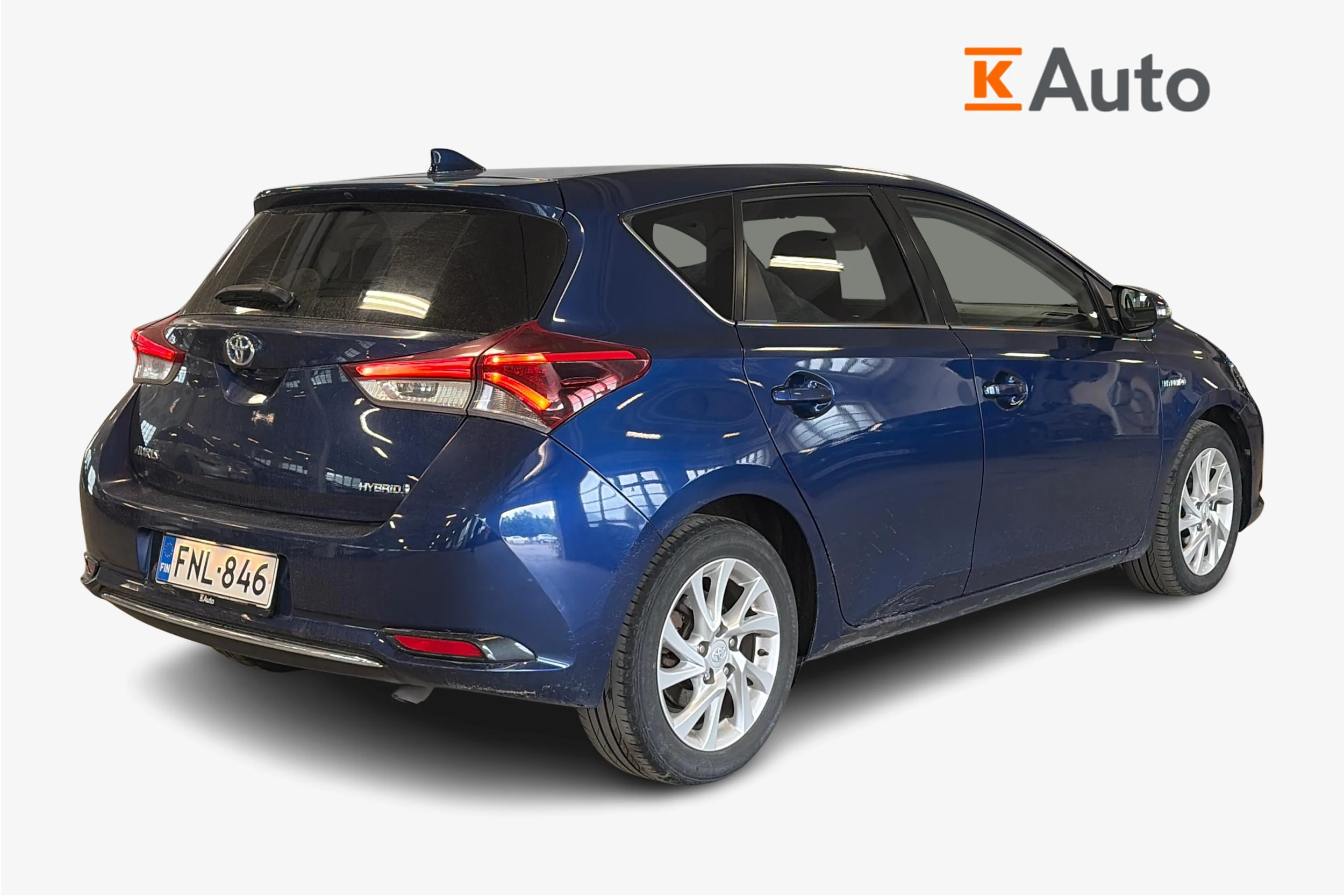 sininen Toyota Auris 2018 kuva 2.
