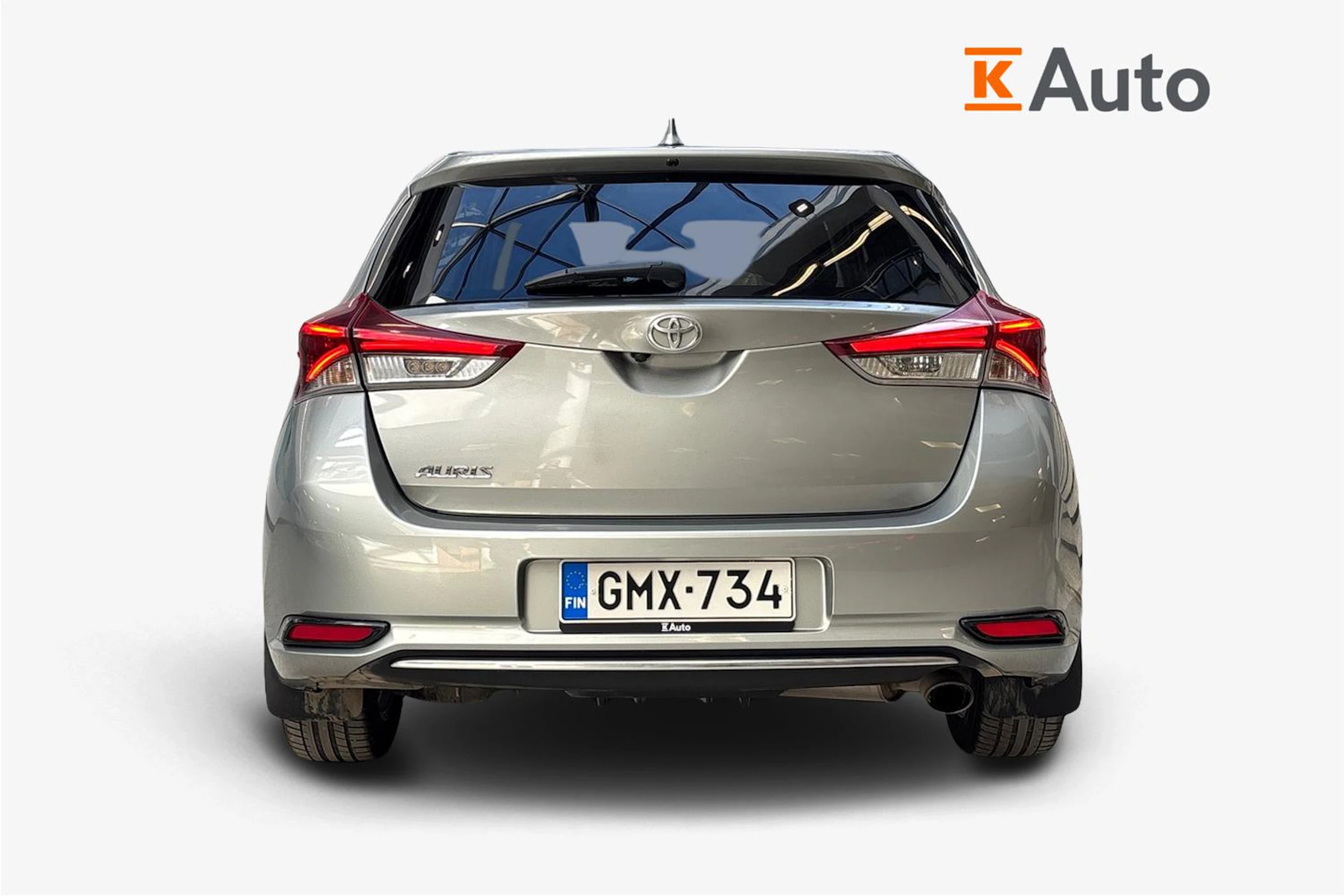 harmaa Toyota Auris 2018 kuva 3.