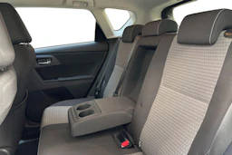 harmaa Toyota Auris 2018 kuva 8.