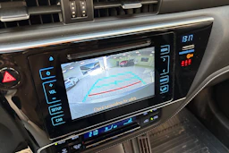 harmaa Toyota Auris 2018 kuva 17.