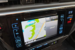 harmaa Toyota Auris 2018 kuva 18.
