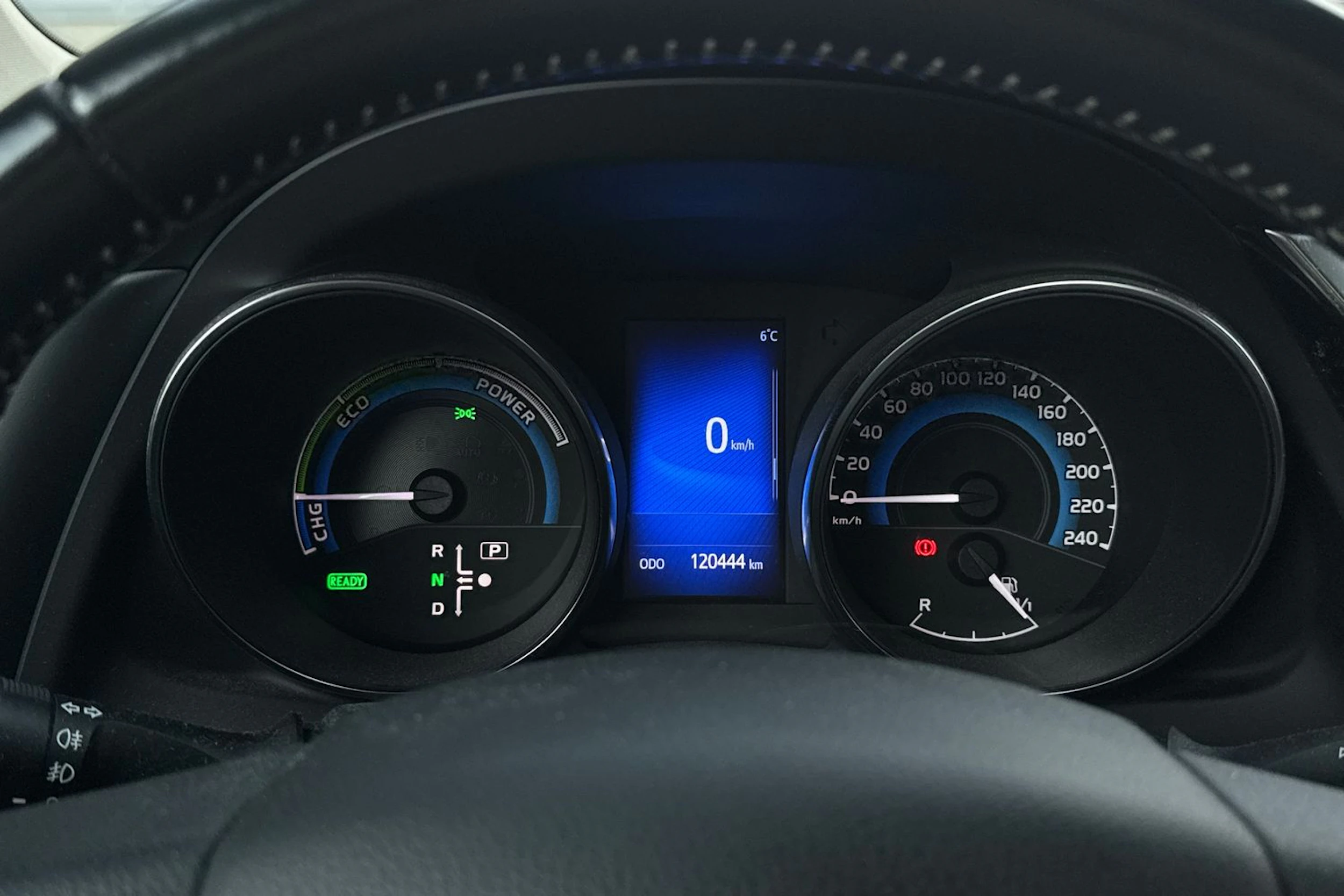 musta Toyota Auris 2018 kuva 8.