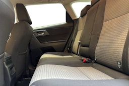 harmaa Toyota Auris 2018 kuva 10.