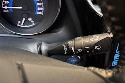 harmaa Toyota Auris 2018 kuva 19.