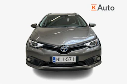 harmaa Toyota Auris 2018 kuva 5.