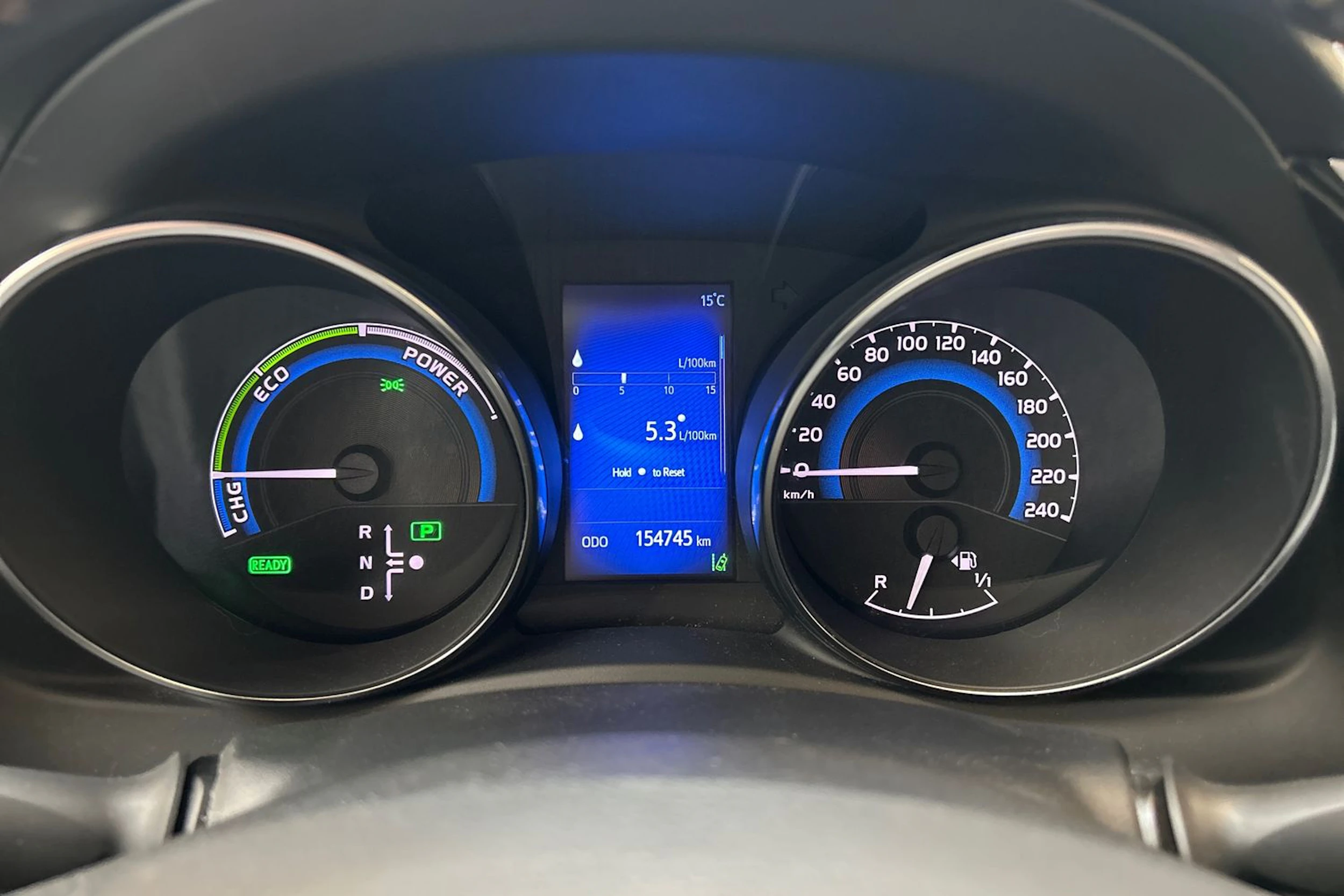 harmaa Toyota Auris 2018 kuva 15.