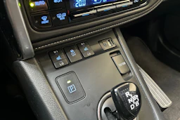 harmaa Toyota Auris 2018 kuva 21.