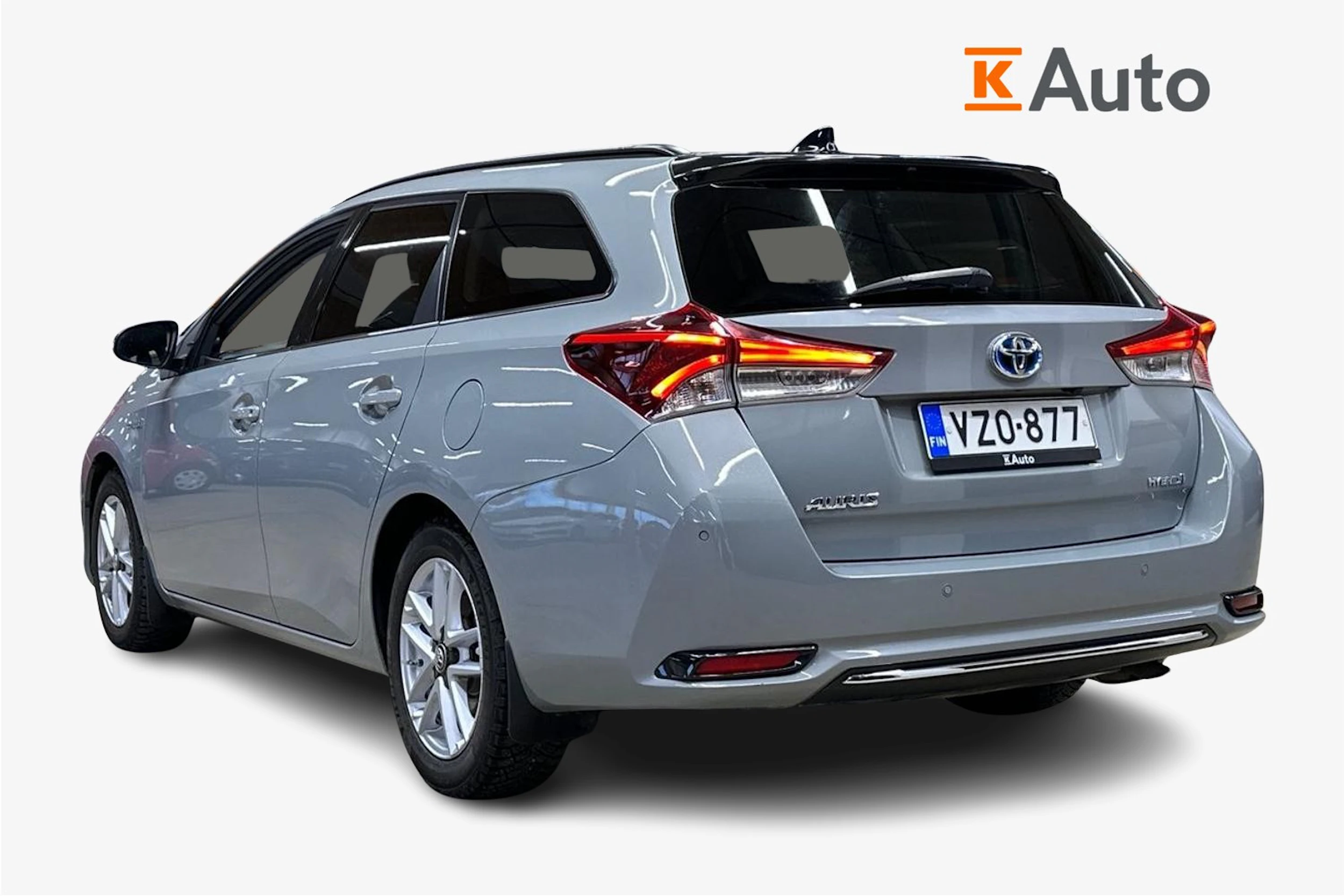 harmaa Toyota Auris 2018 kuva 2.