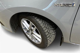 harmaa Toyota Auris 2018 kuva 9.