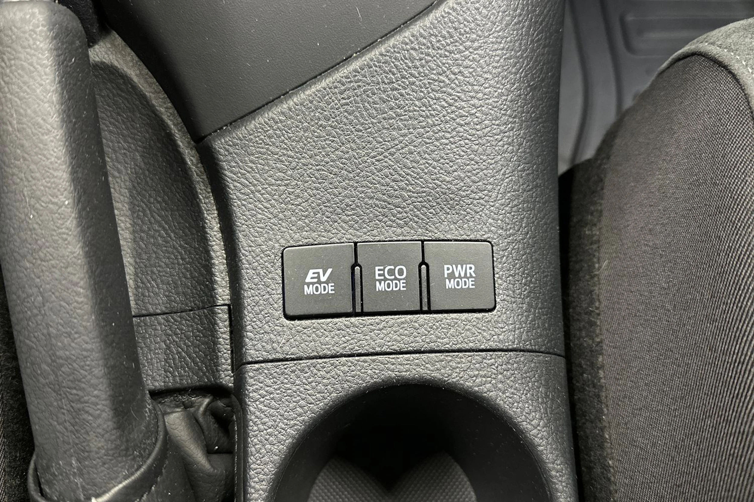 harmaa Toyota Auris 2018 kuva 18.