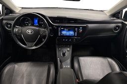 musta Toyota Auris 2018 kuva 7.