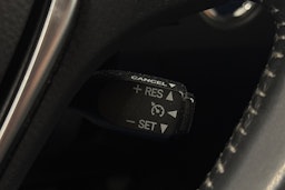 musta Toyota Auris 2018 kuva 14.