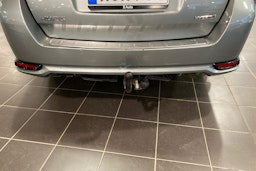 Harmaa Toyota Auris 2018 kuva 14.