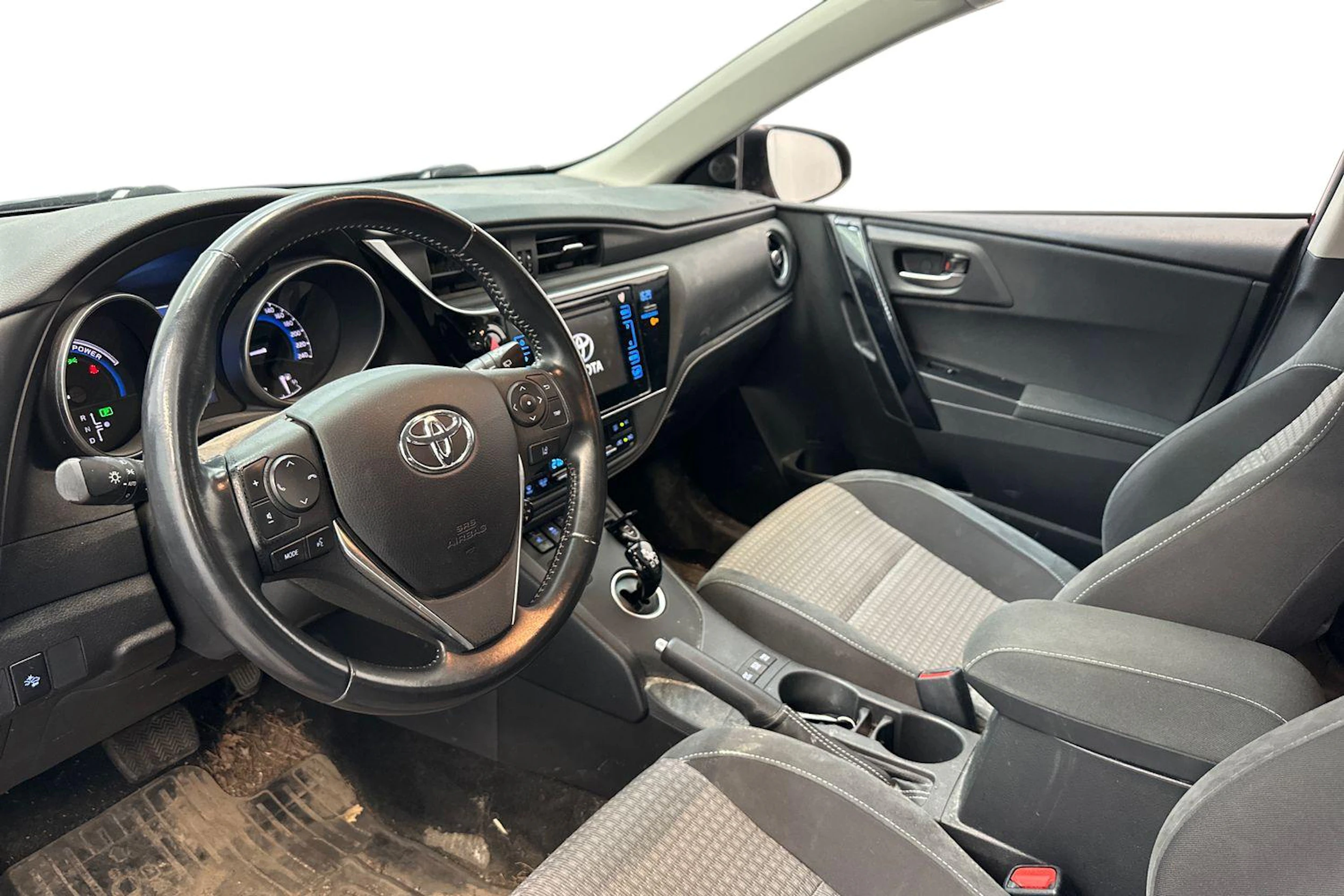 punainen Toyota Auris 2018 kuva 3.