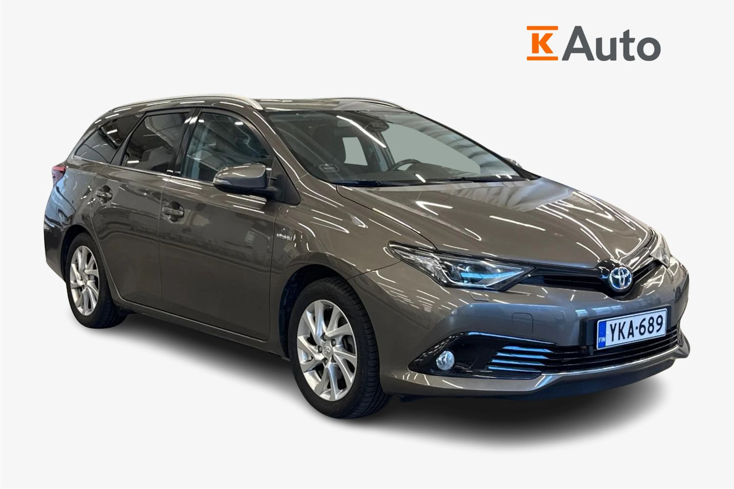 harmaa Toyota Auris 2018 kuva 1.