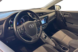 harmaa Toyota Auris 2018 kuva 3.