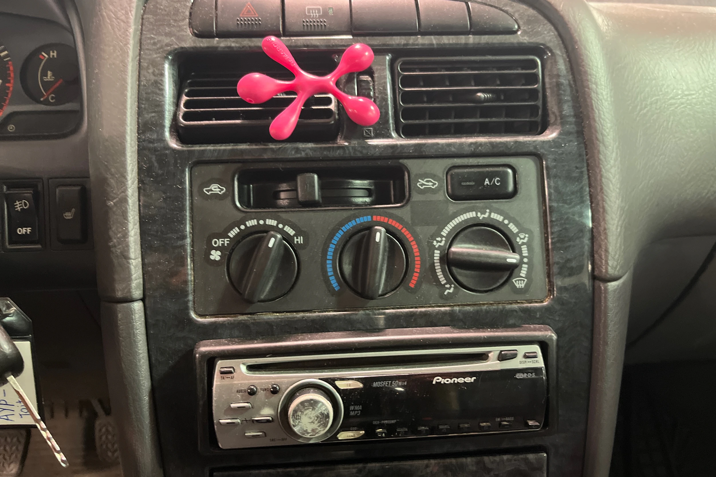 hopea Toyota Avensis 2000 kuva 15.