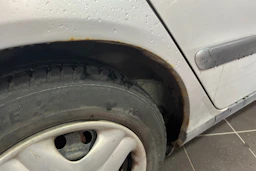 hopea Toyota Avensis 2000 kuva 19.