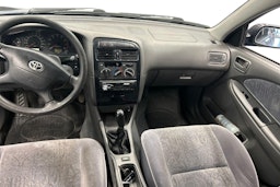 sininen Toyota Avensis 2000 kuva 7.