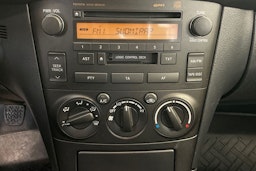 hopea Toyota Avensis 2003 kuva 14.