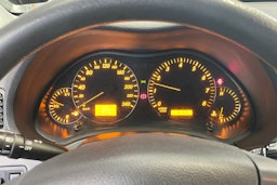 hopea Toyota Avensis 2003 kuva 16.
