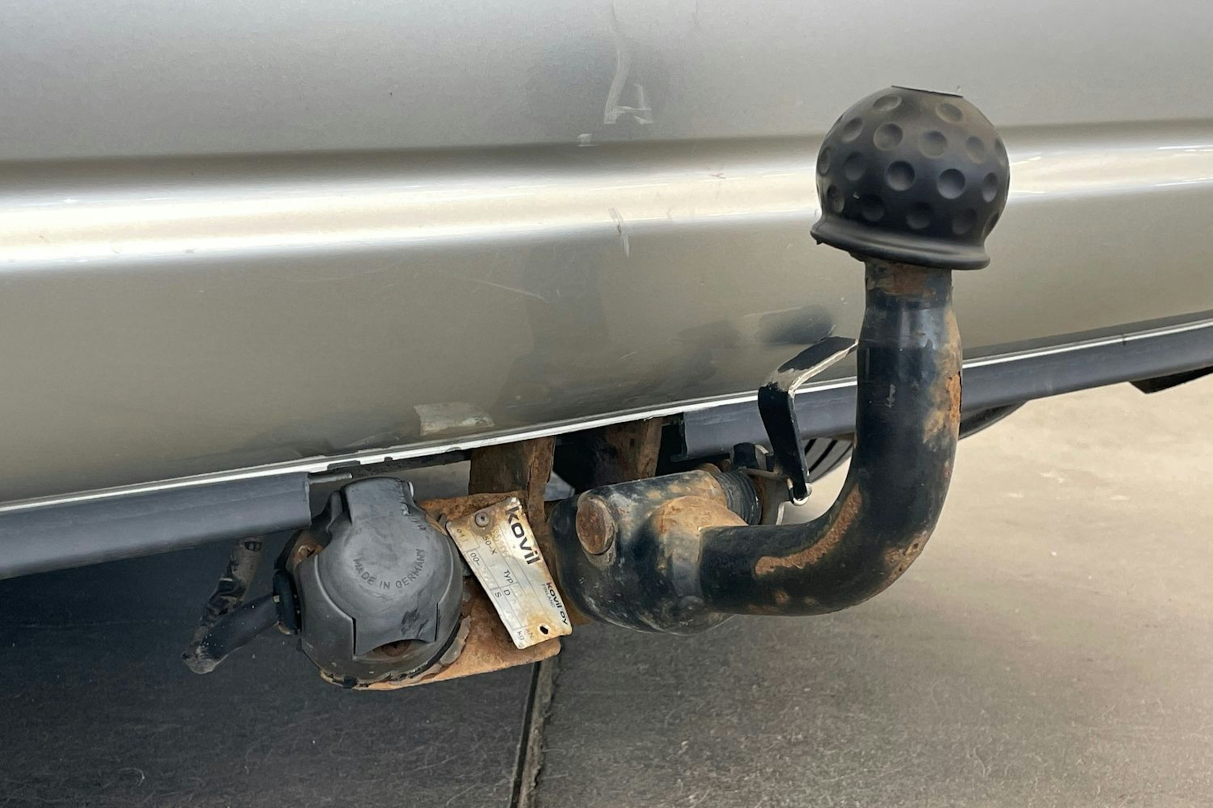 hopea Toyota Avensis 2003 kuva 18.